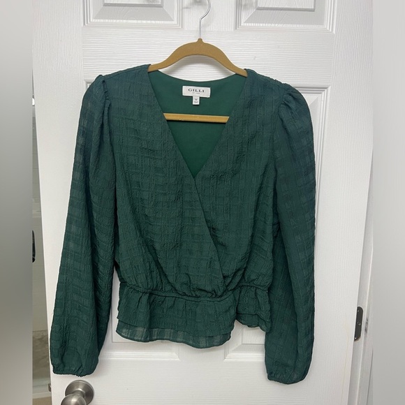 Green Women's Blowse - Picture 1 of 4